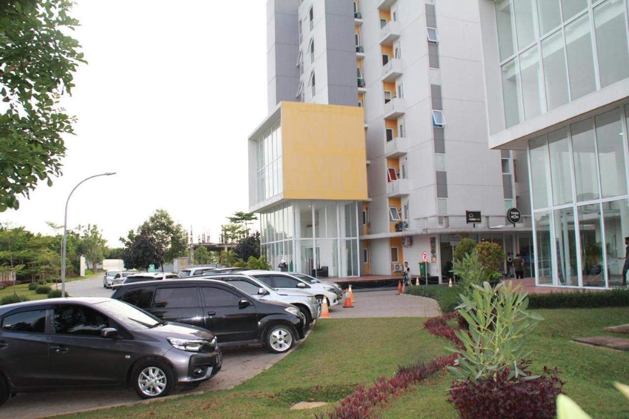 Barata Hotel Near Bandara Soekarno Hatta Tangerang Buitenkant foto